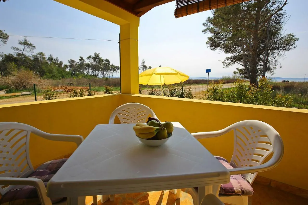 House On The Beach Tin Privlaka  0*, Privlaka (Zadar) Croatia